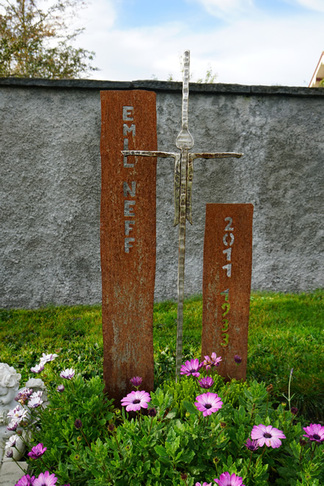 Grabkreuze aus Metall - Kunstschmiede Appenzell 